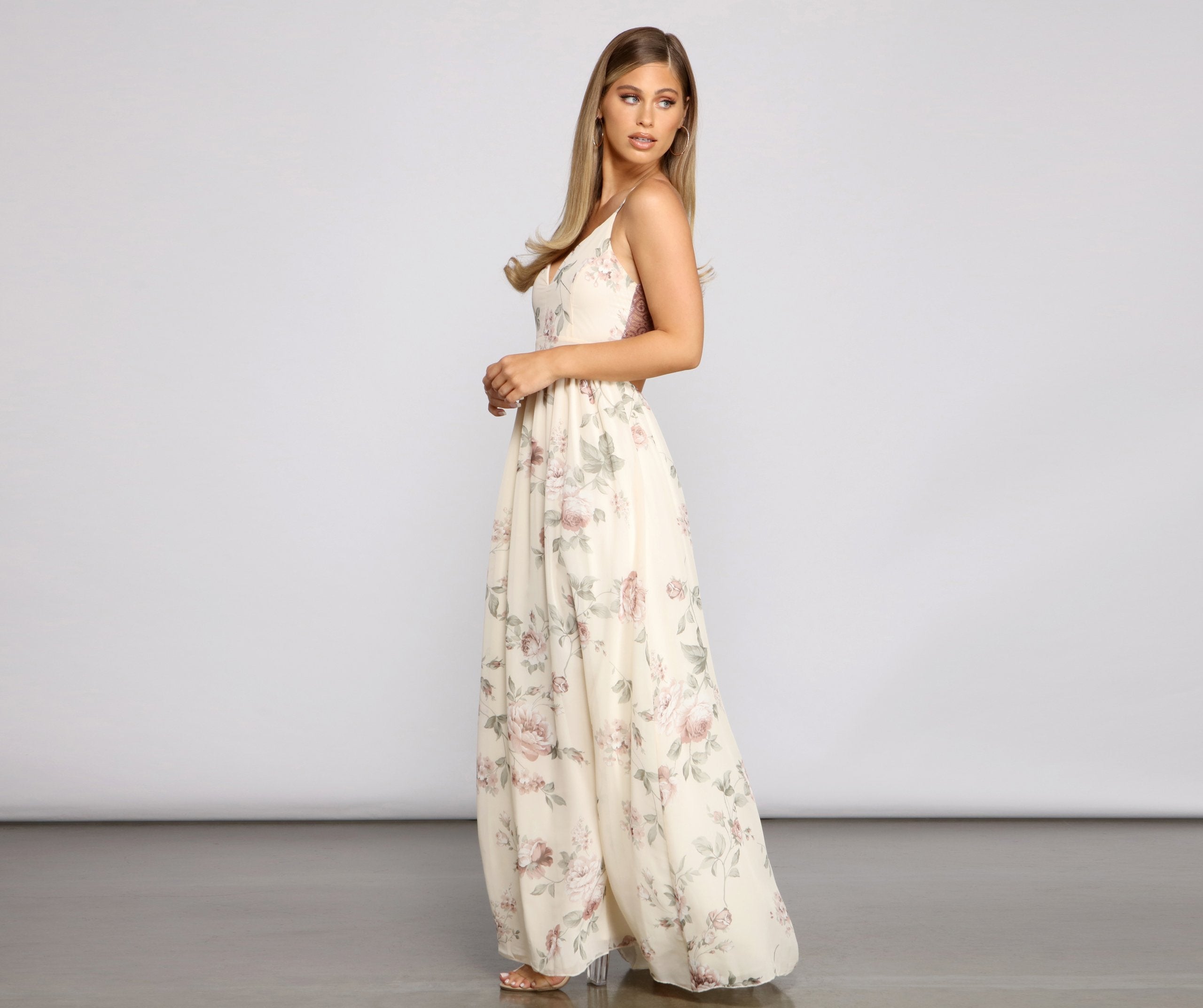 Floral Romance Stylish Chiffon Maxi Dress InsStreet
