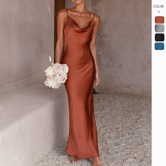 Love Letter – Maxikleid aus Satin mit Wasserfallausschnitt – Himmelblau