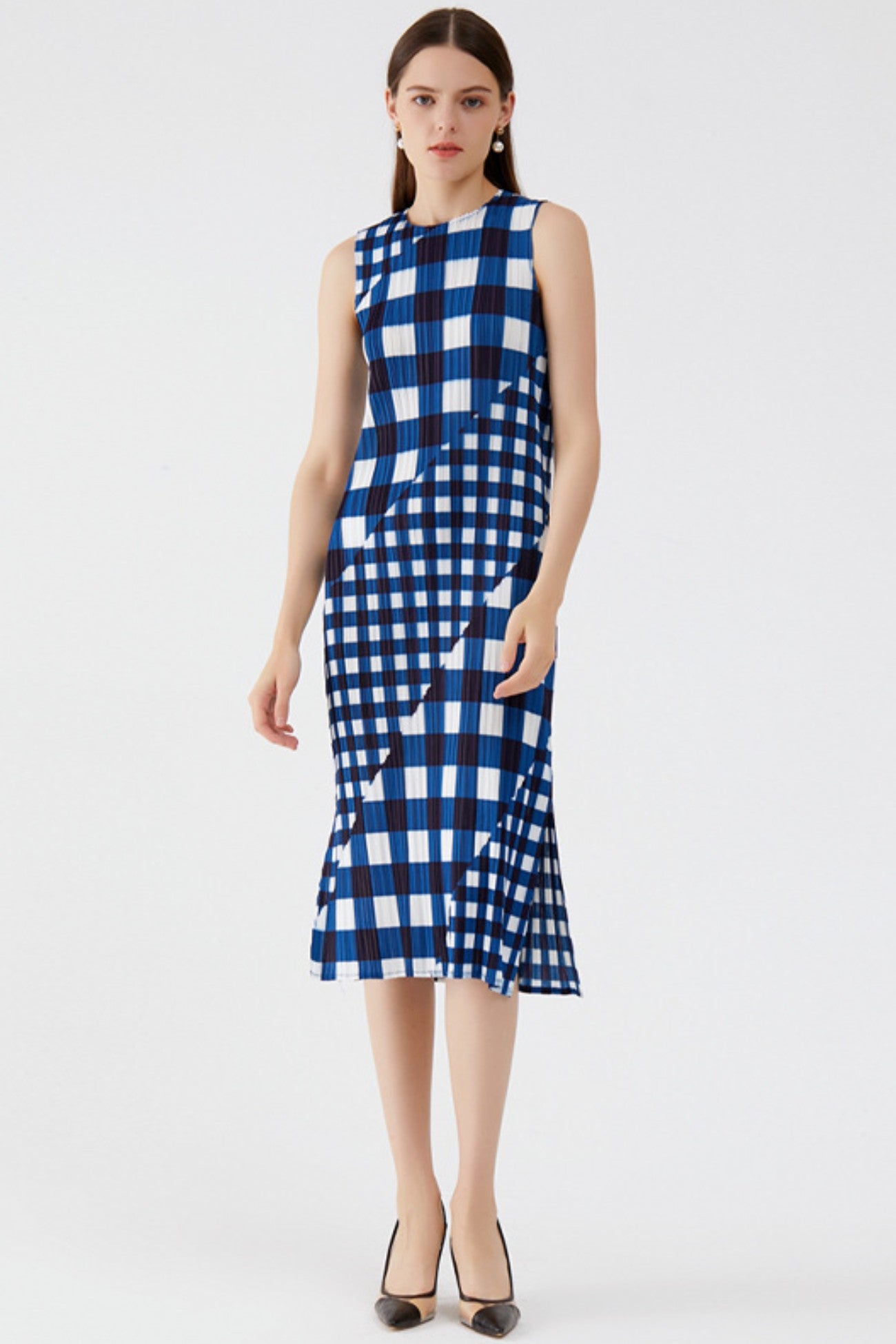 Plaid Sleeveless Pleated Dress InsStreet