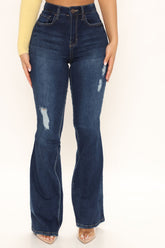 Distressed Slimming Flare Jeans - Dark Wash Ins Street