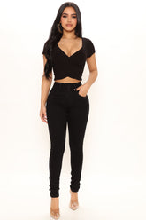 No Going Back Slimming Skinny Jeans - Black Ins Street