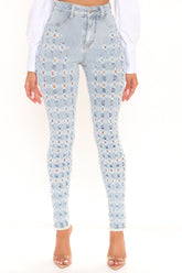 All The Feels Stretch Skinny Jeans - Light Blue Wash Ins Street