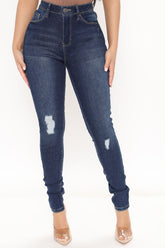 Meet Me Slimming High Rise Skinny Jeans - Dark Wash Ins Street