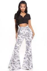 Watch The Venom Snake Print Flare Jeans - Grey/combo Ins Street