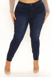 Check Out That Booty Lifting Skinny Jeans - Dark Wash Ins Street