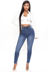 It's A Classic Crop Jeans - Dark Wash Ins Street