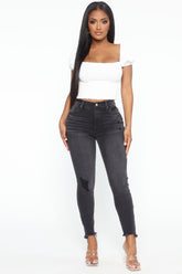 Hallie Sculpting Ankle Jeans - Black Ins Street