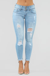 Turnin' Heads Low Rise Jeans - Light Blue Wash Ins Street