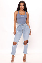 Tabloid Starlet Ripped Mom Jeans - Light Blue Wash Ins Street
