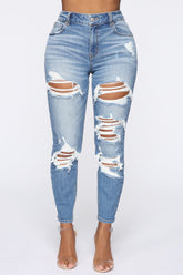A Real Life Dream High Rise Jeans - Medium Blue Wash Ins Street