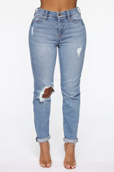 Need A New High Rise Mom Jeans - Medium Blue Wash Ins Street