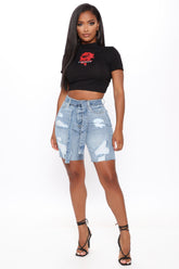 A Vision In Blue Belted Denim Bermudas - Light Blue Wash Ins Street