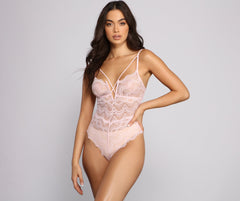 Lady In Lace Caged Teddy Ins Street