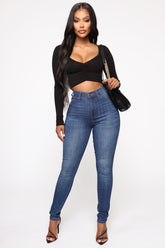 Curve Your Ways Skinny Jeans - Medium Blue Wash Ins Street
