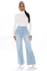 Fifth Avenue Stretch Wide Leg Trouser Jeans Shorter Length - Light Blue Wash Ins Street