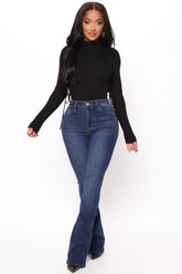 Affair Of The Flare Stretch Jeans - Dark Wash Ins Street