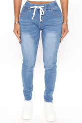 Runnin' Out Of Time Skinny Jeans - Light Blue Wash Ins Street