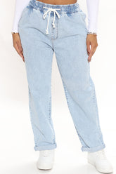Straight Away Jogger Jeans - Light Blue Wash Ins Street