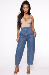 Not What It Seams Balloon Mom Jeans - Medium Wash Ins Street
