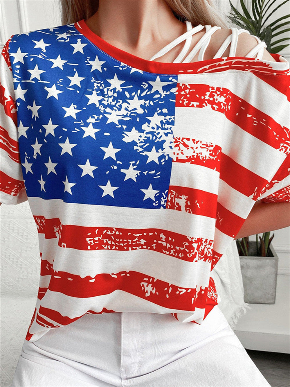 Strapless American Flag Cutout T-shirt 2023-03-14 InsStreet