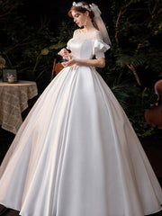Simple and Super Fairy Dream French Hepburn Wedding Dress 2023-03-14 InsStreet