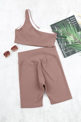 One-shoulder Sports Bra and Biker Shorts Set Ins Street