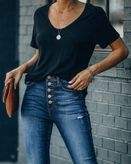 Kinsley V-Neck Pocket Tee - Black Ins Street