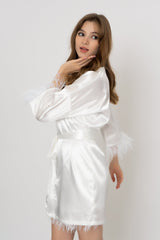 Loveie-White Nightgown and Robe Set Ins Street
