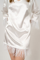 Loveie-White Nightgown and Robe Set Ins Street