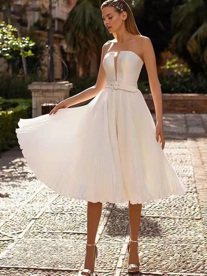 Simple Bustier Wedding Dress 2023-03-14 InsStreet