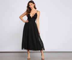 Poppy Formal Scalloped Charming Lace A-Line Dress InsStreet