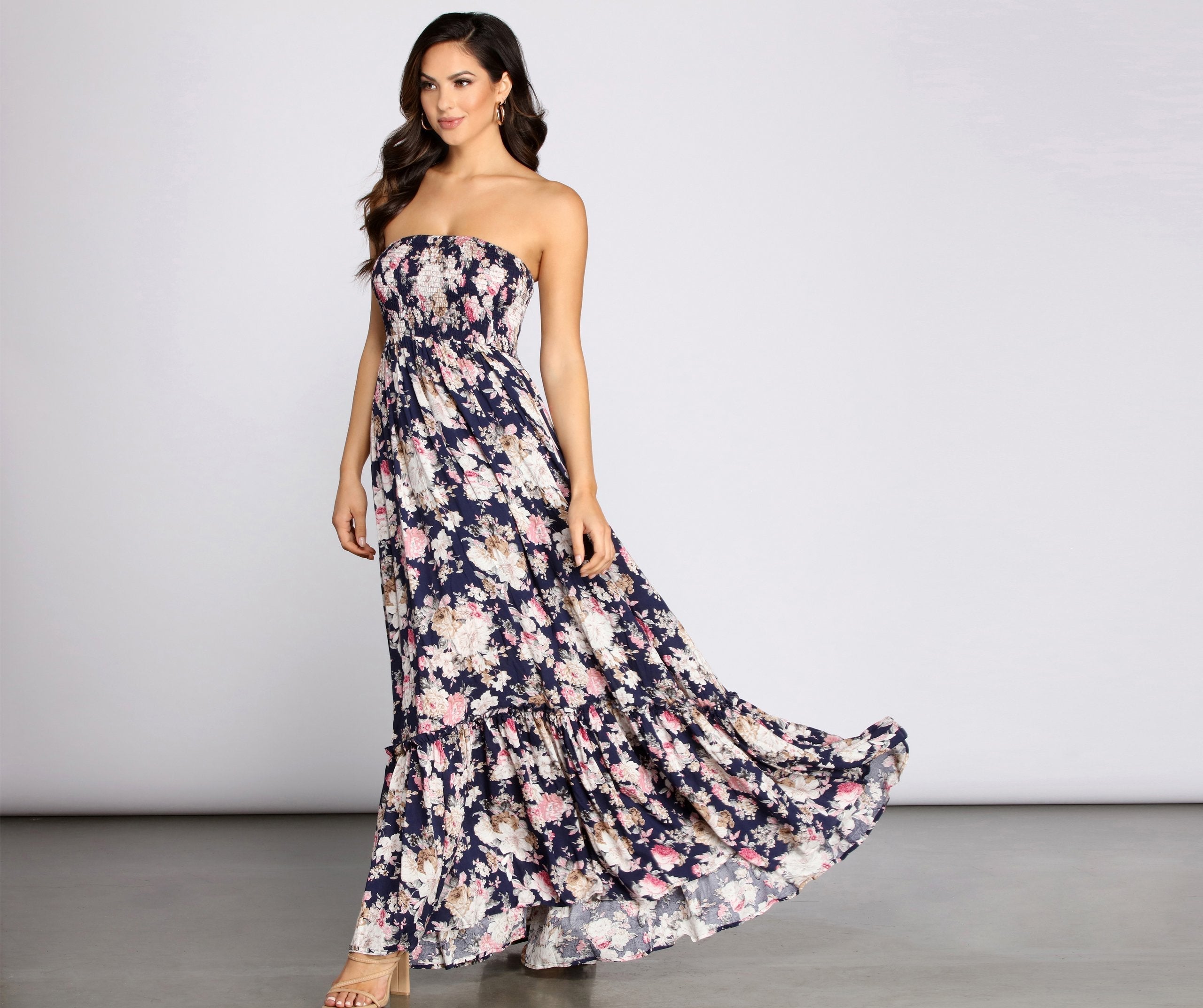 Getaway Girl Floral Charming Smocked Tube Maxi Dress InsStreet