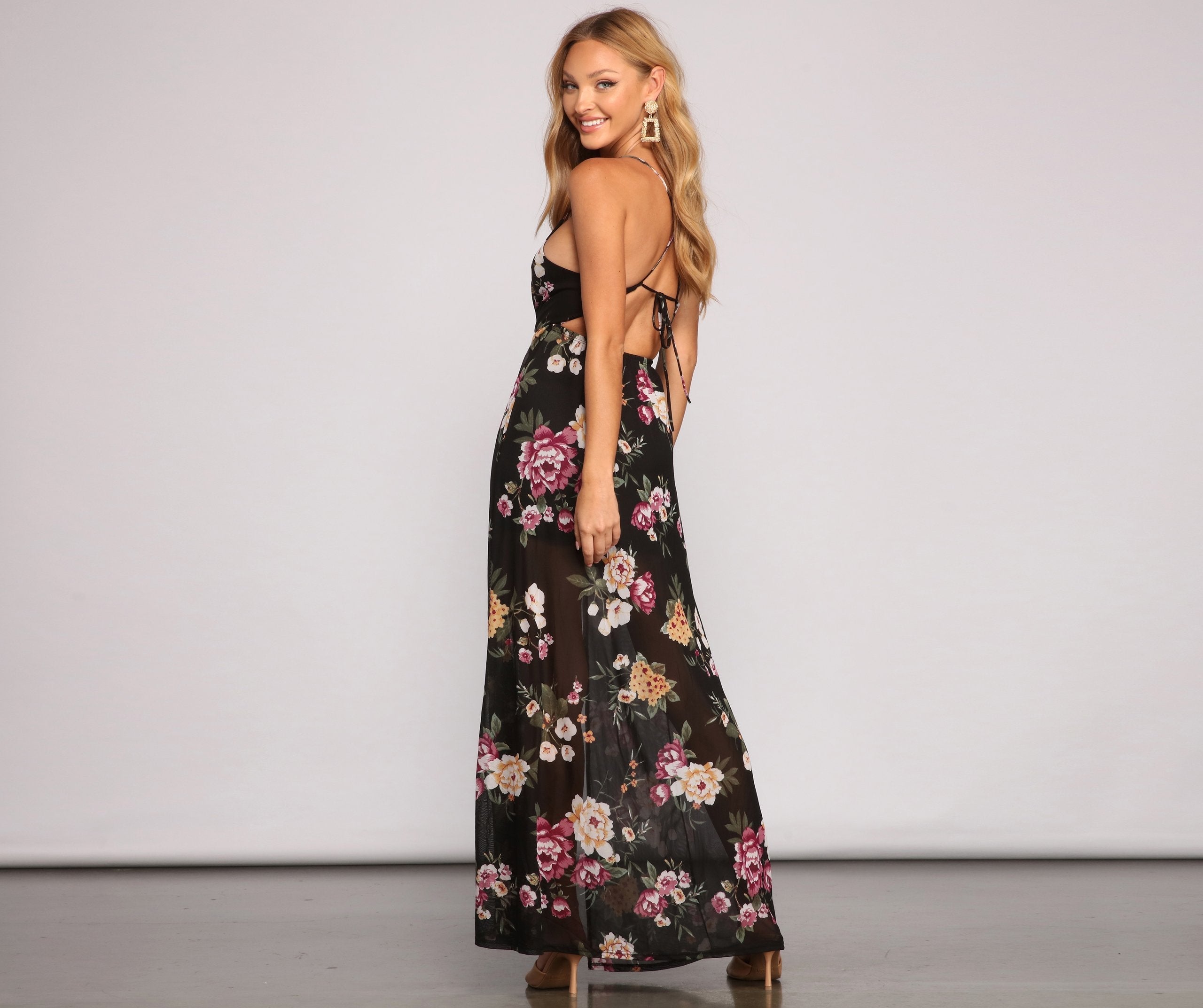 Pop Of Floral Charming Mesh Maxi Dress InsStreet