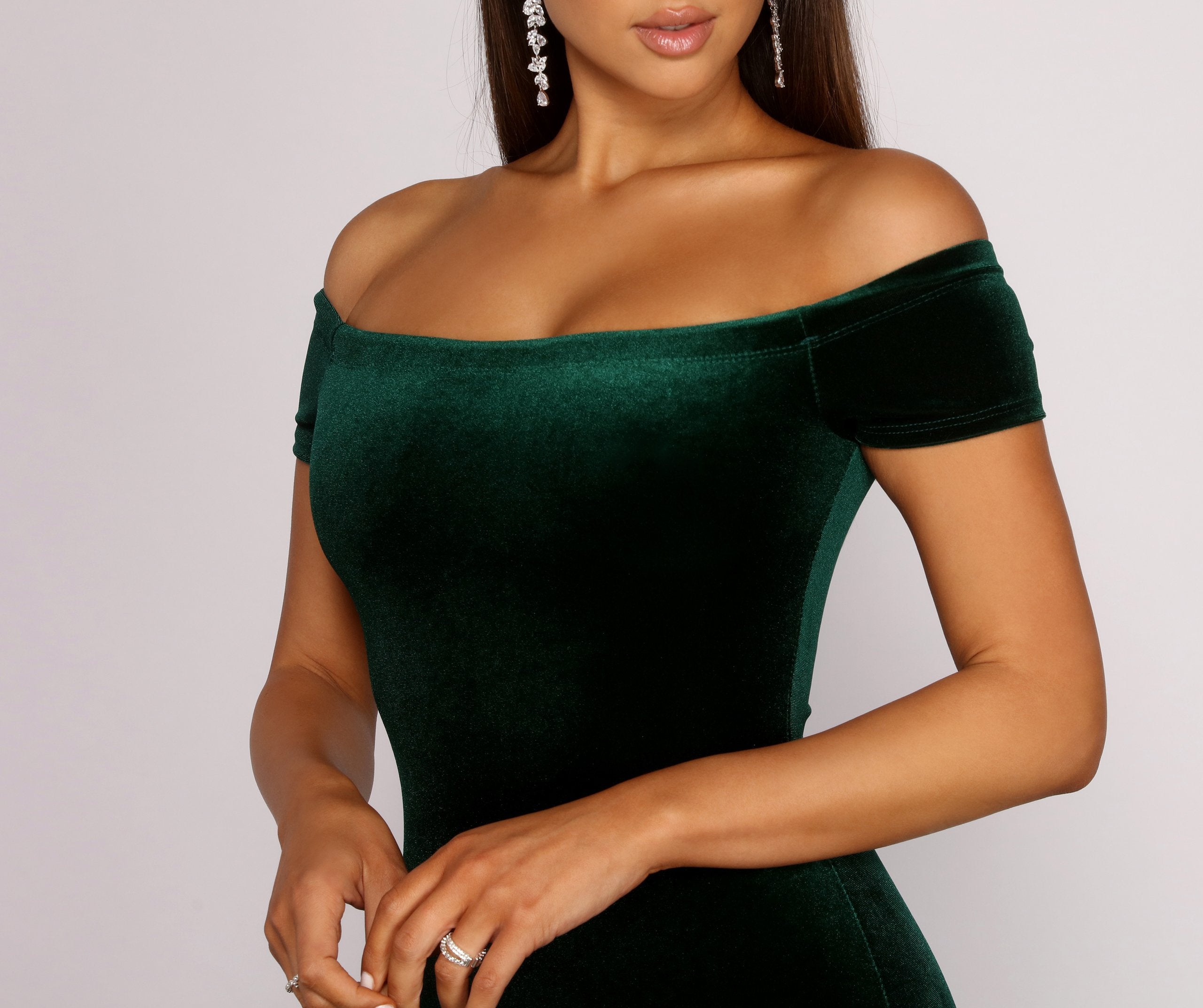 Velvet Luxe Stylish Bodycon Midi Dress InsStreet