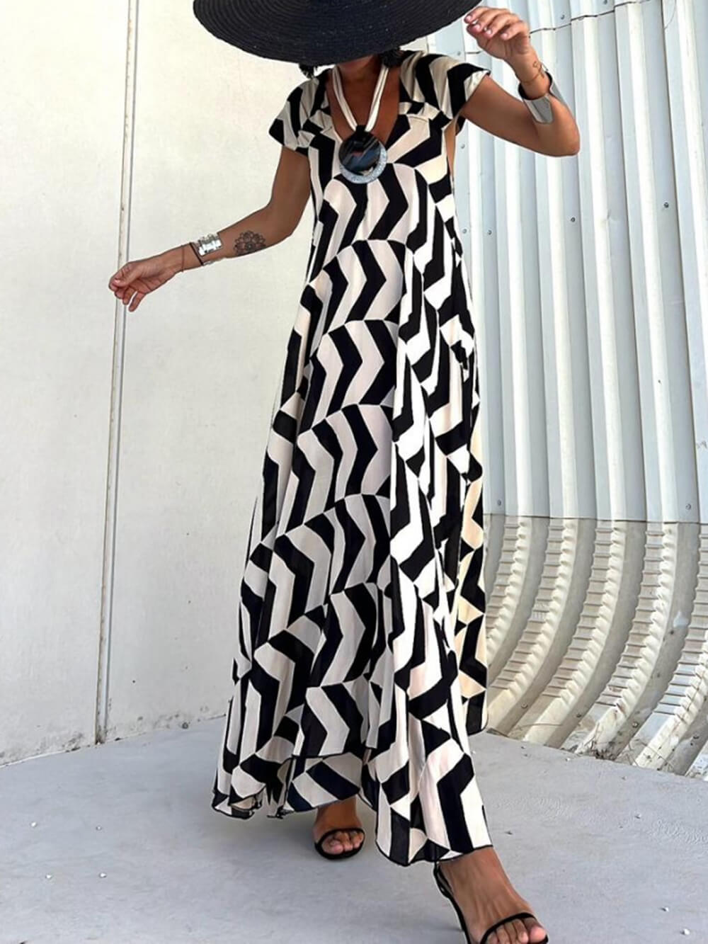 Fresh Unique Ethnic Print Graceful Ruffle Sleeve A-line Maxi Dress InsStreet