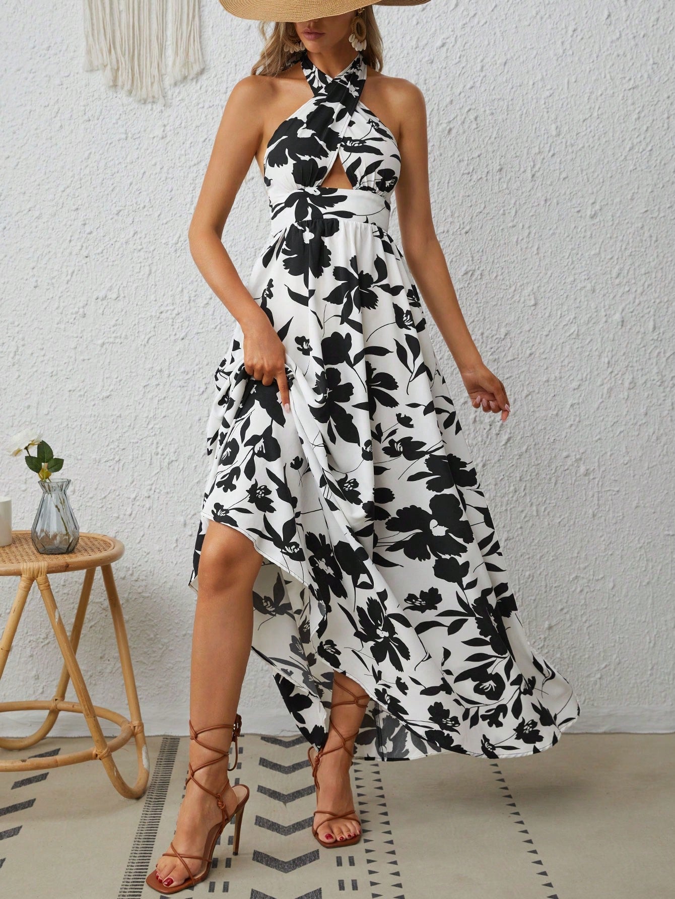 Floral Print Cut Out Halter Neck Backless Dress InsStreet