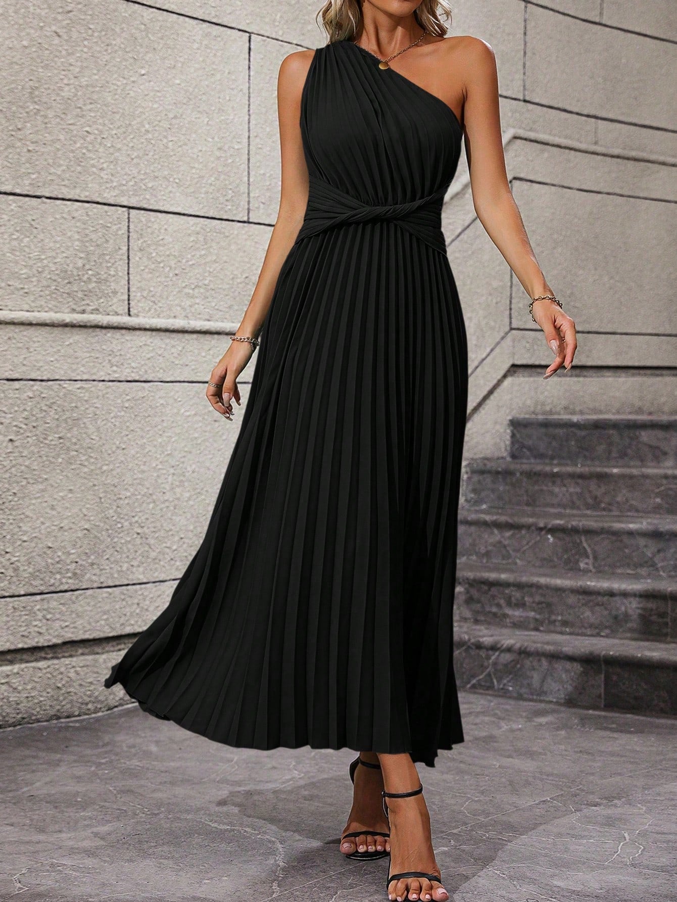 One Shoulder Twist Front Pleated Hem Dress InsStreet