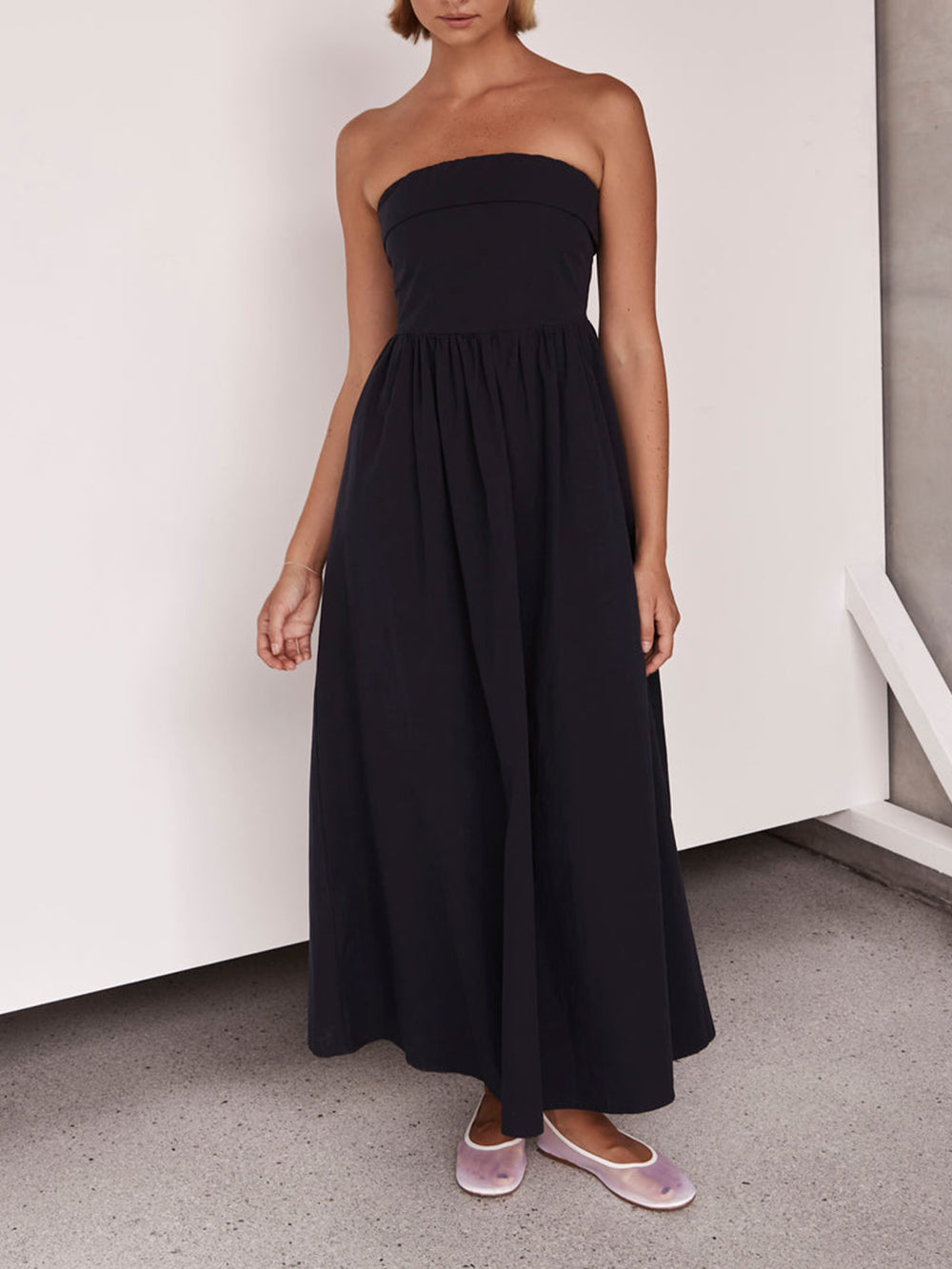 Resort Style Tulare Charming Strapless Midi Dress InsStreet