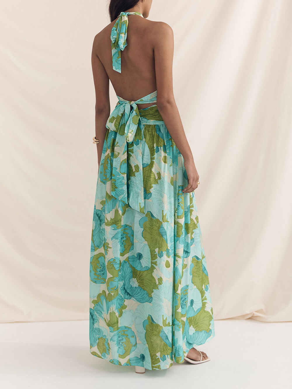 Elegant Versatile Halter Neck Graceful Printed Pleated Maxi Dress InsStreet