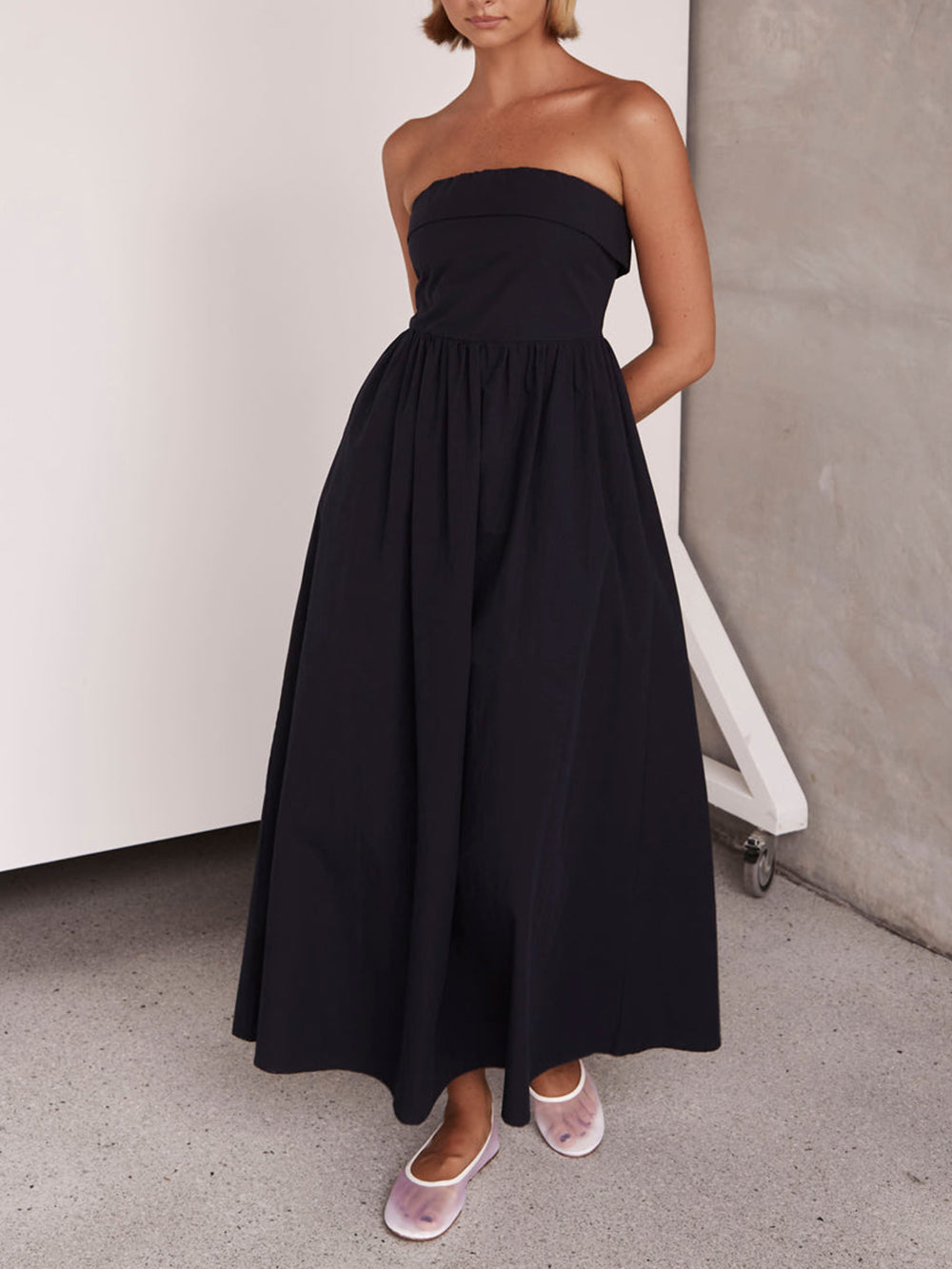 Resort Style Tulare Charming Strapless Midi Dress InsStreet