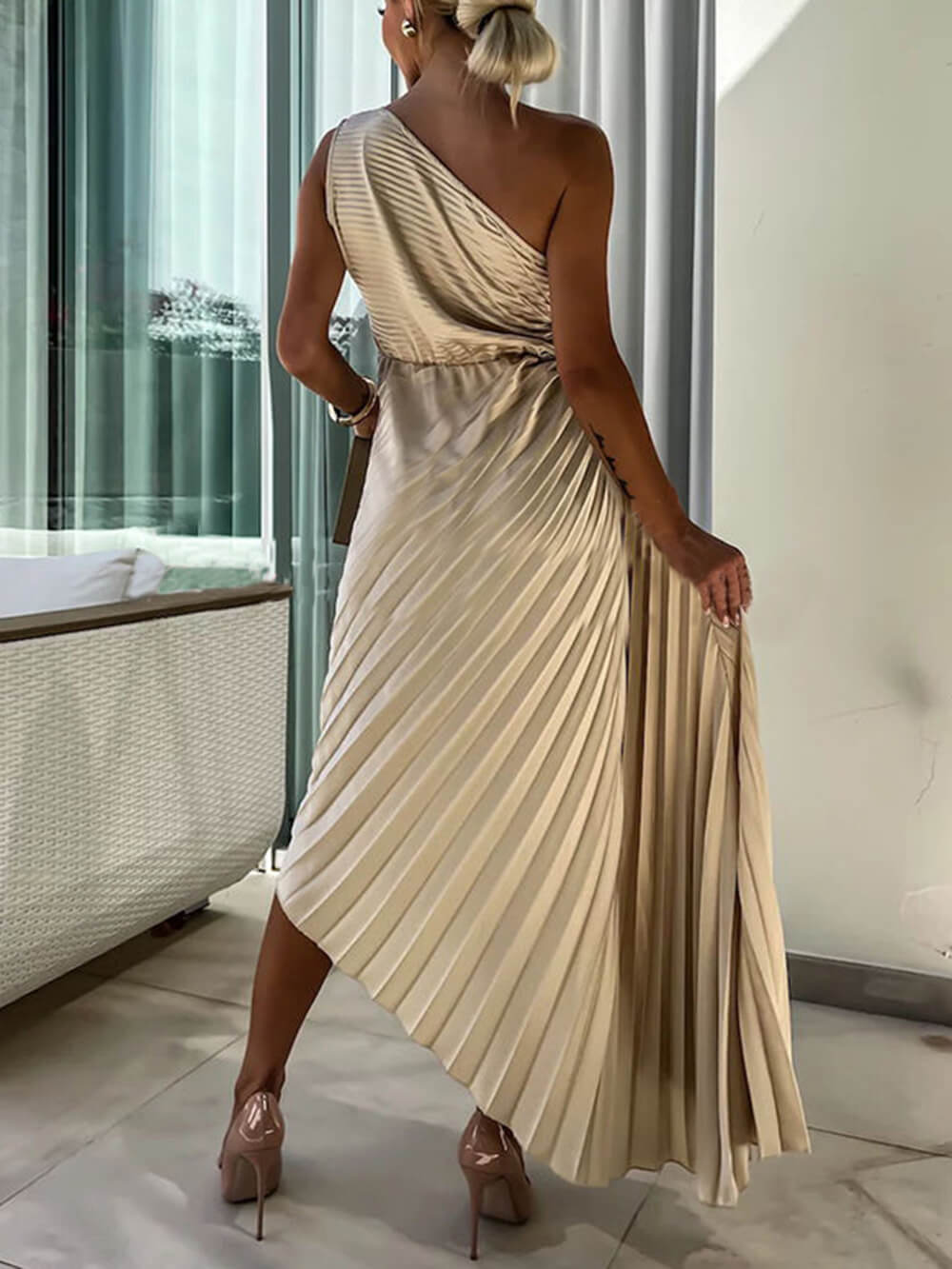 Romantic Night Guilloche Stretch Hollow Trendy One Shoulder Pleated Maxi Dress InsStreet