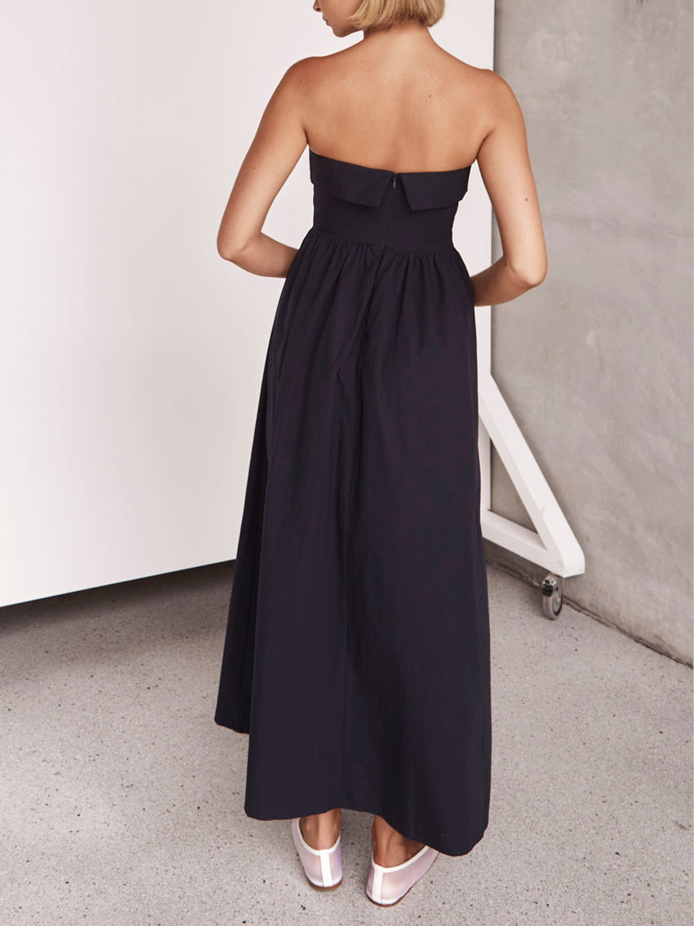 Resort Style Tulare Charming Strapless Midi Dress InsStreet