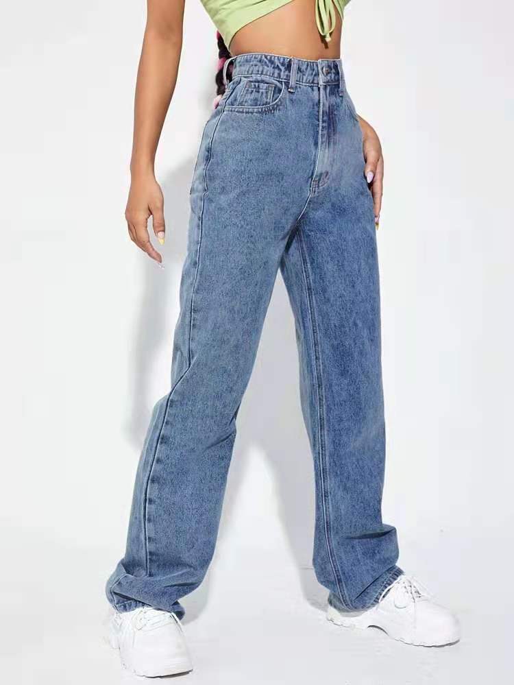 Keep It Classy Tapered Mom Jeans - Light Blue Wash Ins Street