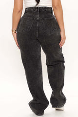 Night Out In L.A. Straight Leg Jeans - Black Ins Street