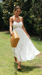 Irresistible appeal white lace dress Ins street