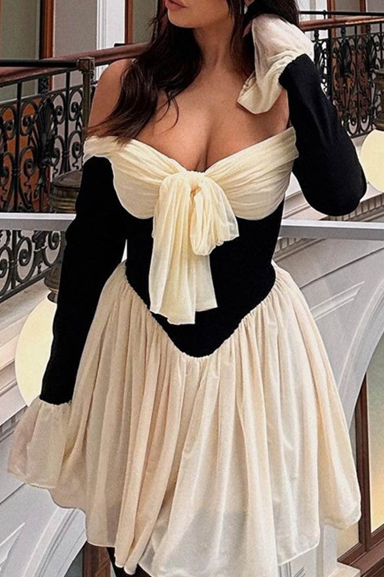 Off Shoulder Corset Dress with Bow InsStreet