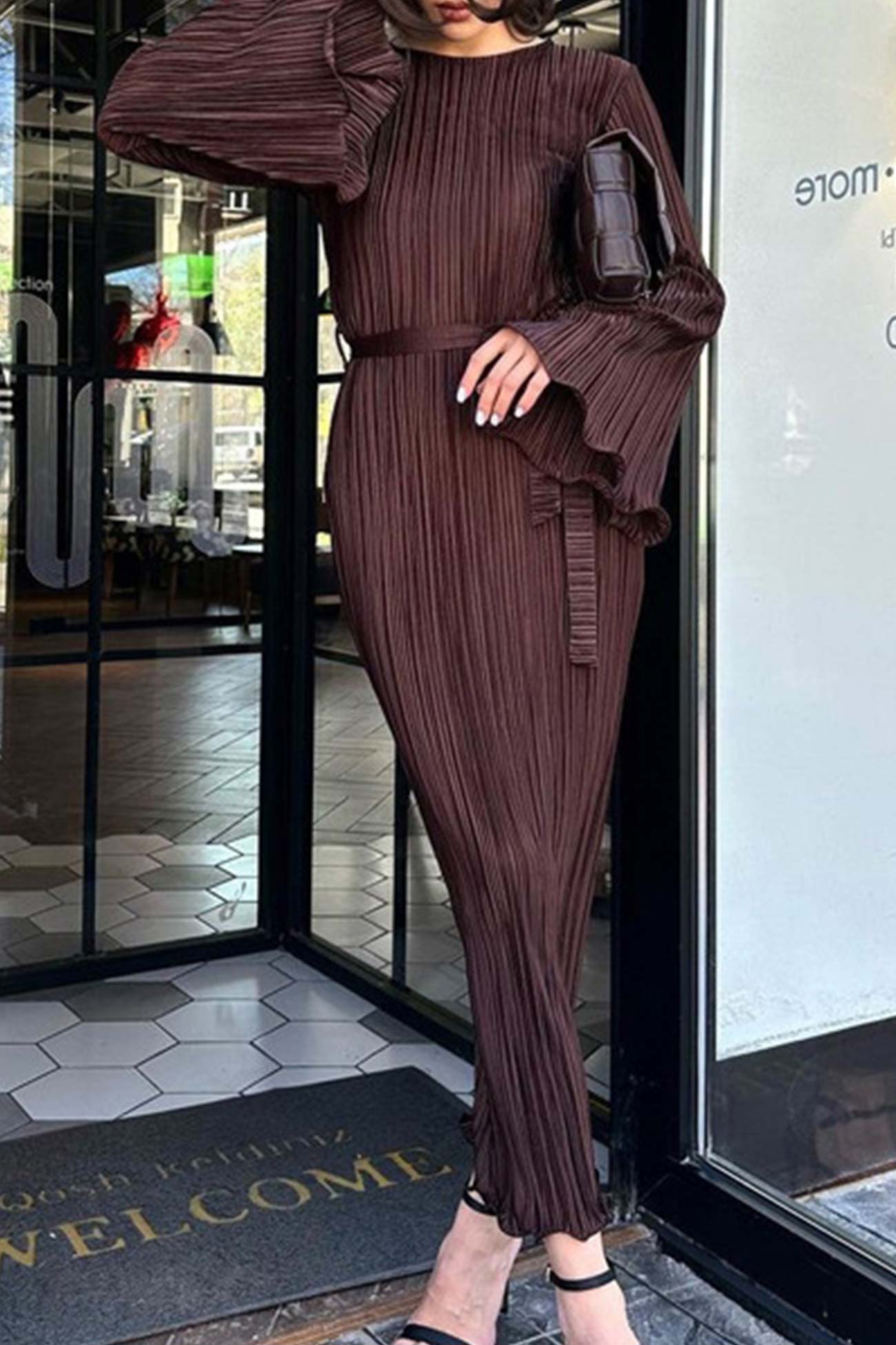 Long Sleeve Pleated Flares Dress with Tie-waist InsStreet