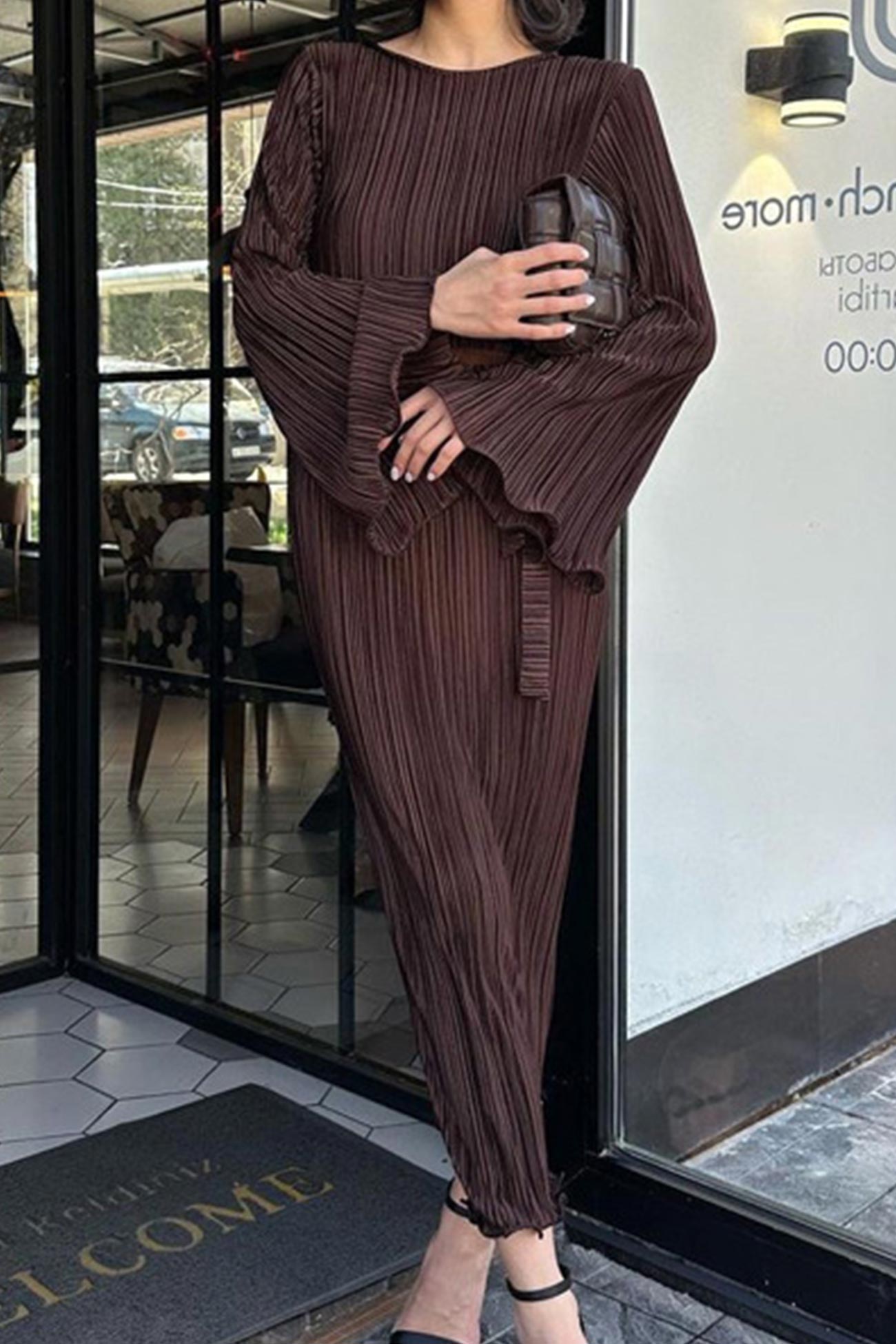 Long Sleeve Pleated Flares Dress with Tie-waist InsStreet