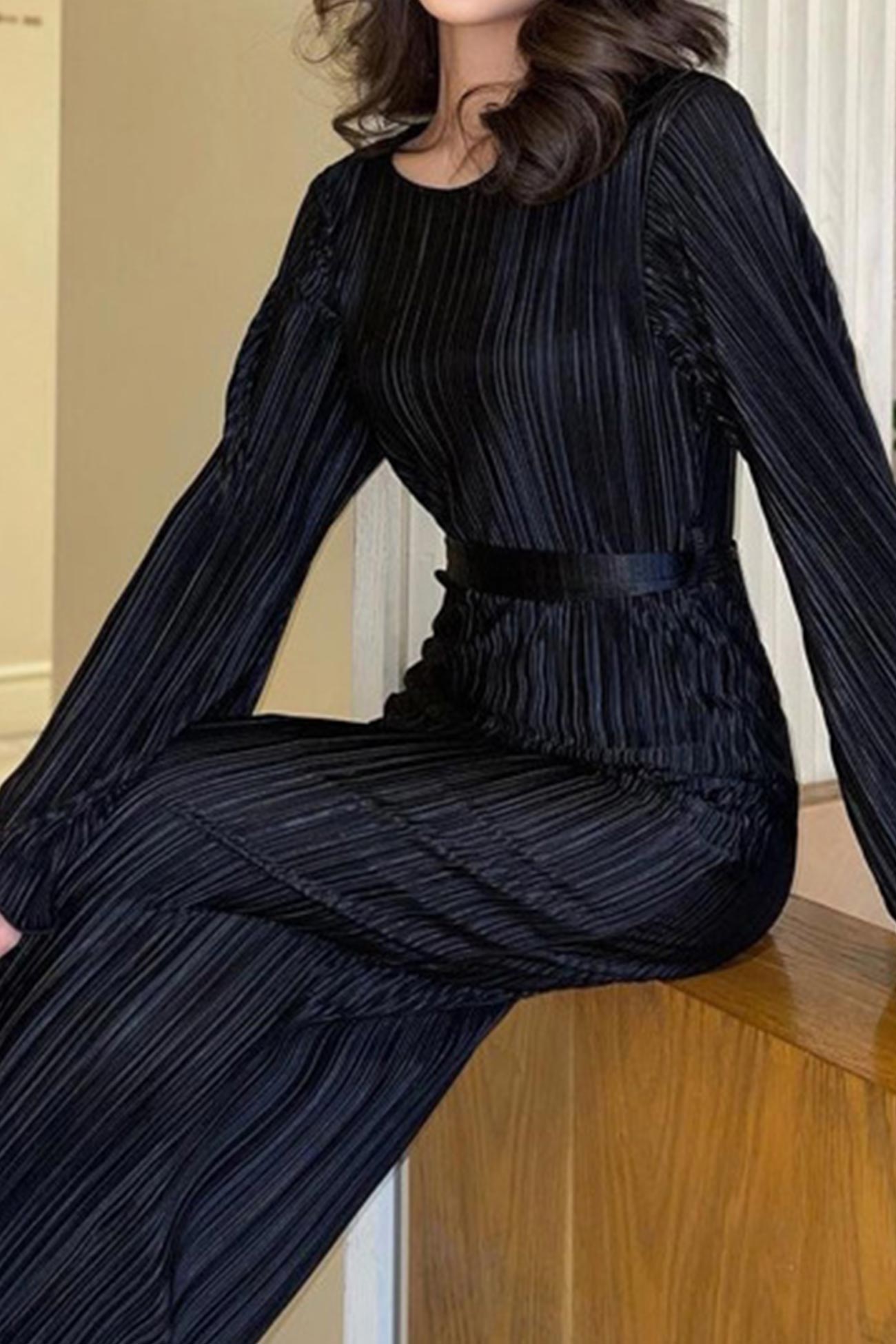 Long Sleeve Pleated Flares Dress with Tie-waist InsStreet