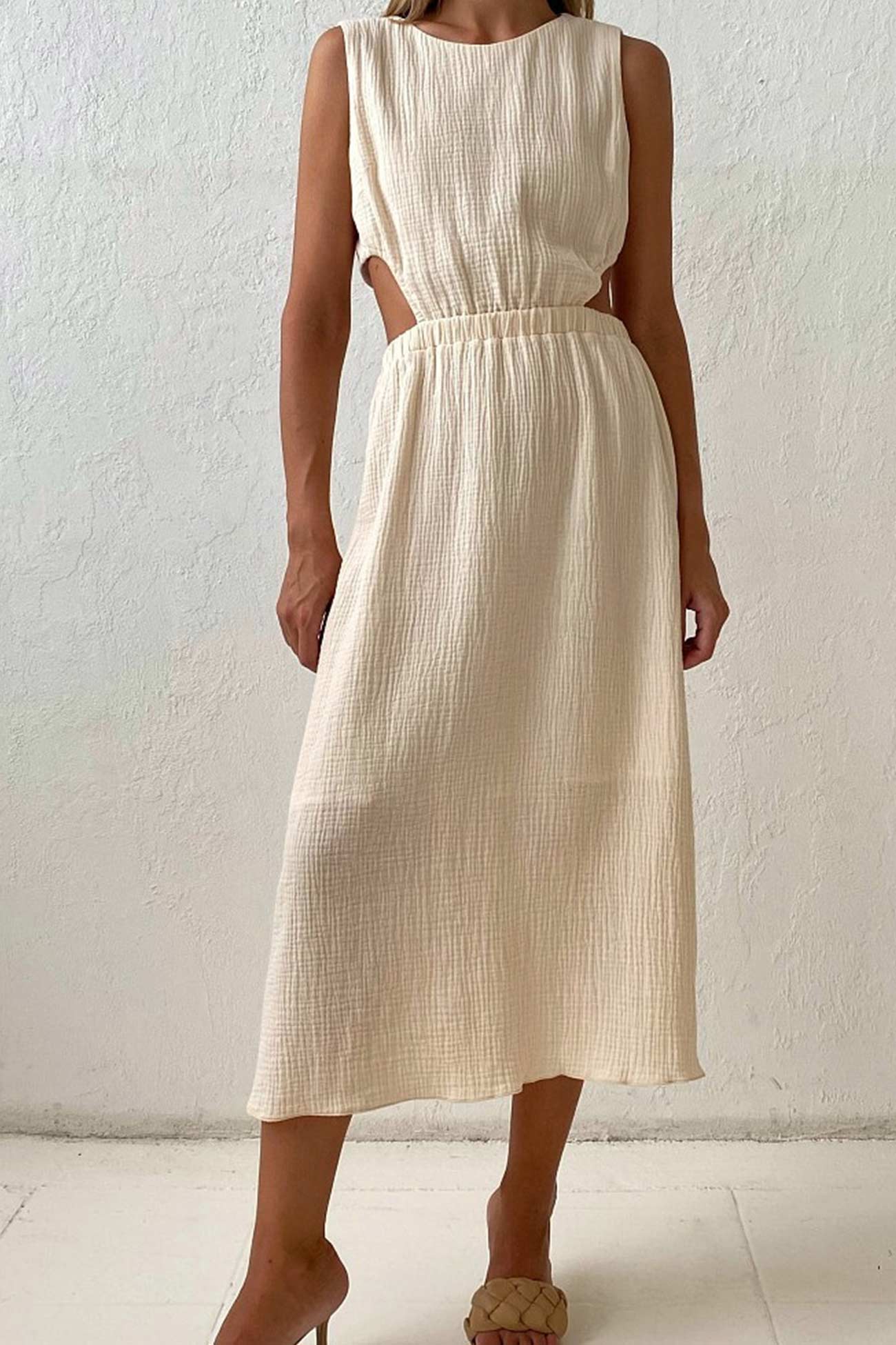 Pleated Tank Dress with Single-breasted Closure and Bare Waist InsStreet